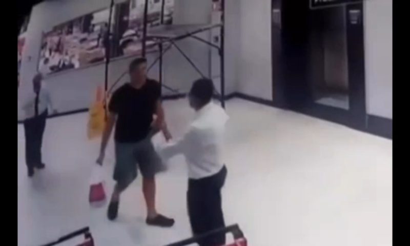 VIDEO:Delegado da PF é flagrado furtando iguaria de luxo no shopping Rio Mar no Recife