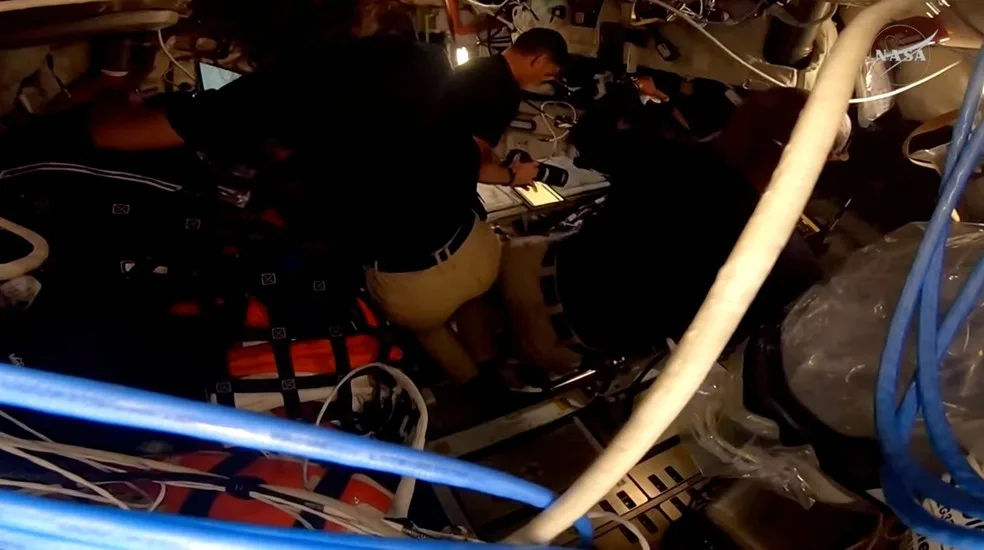 Artemis II inicia volta à Terra após passar pelo lado oculto da Lua