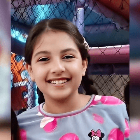 Menina de 12 anos morre após ter o cabelo sugado pelo ralo em piscina