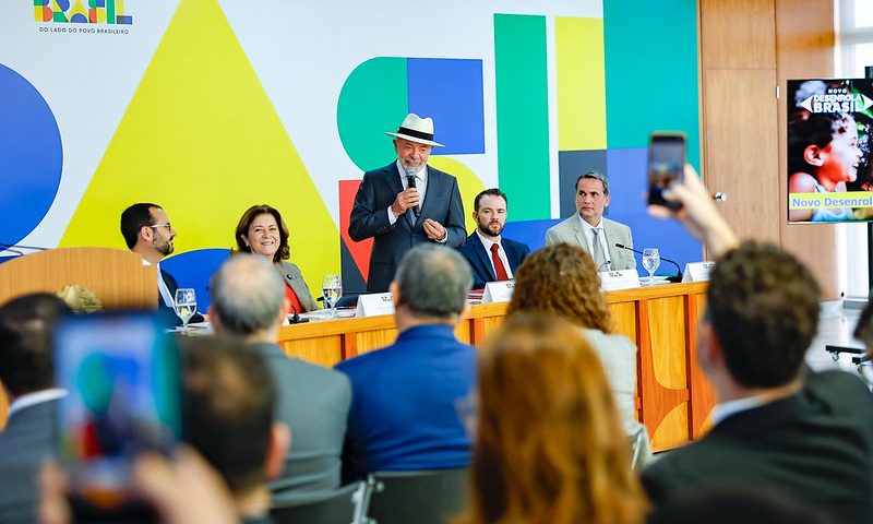 Veja quem tem direito a acessar o novo Desenrola Brasil 2.0