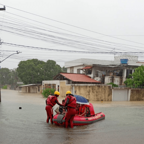 Pernambuco tem 21 cidades com chuva superior a 100mm nas últimas 12 horas,revela Apac