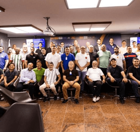 Federação Pernambucana de Futebol faz reunião e Pernambucano de 2027 pode ter mais de 30 clubes