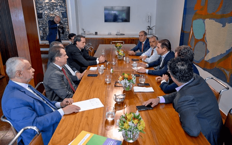 Fim da escala 6×1: acordo prevê jornada de 40 horas semanais e dois dias de descanso