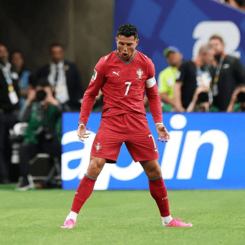 Copa do Mundo: Com dois gols e recorde de CR7, Portugal goleia Uzbequistão por 5 a 0