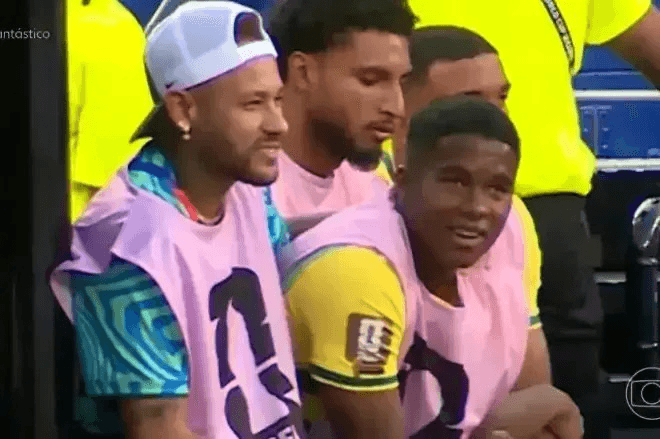 Dublador flagra conversa de Endrick com Neymar no banco do Brasil em estreia do Brasil na Copa