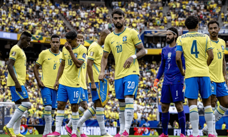 Ancelotti testa surpresa no lugar de Paquetá contra pelas oitavas de final